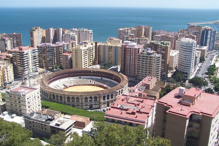 Det beste med Malaga: guidet tur til katedralen, Alcazaba og teater