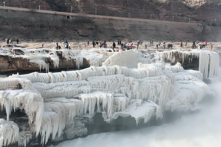Excursão privada de um dia pelo Rio Amarelo à Cachoeira Hukou