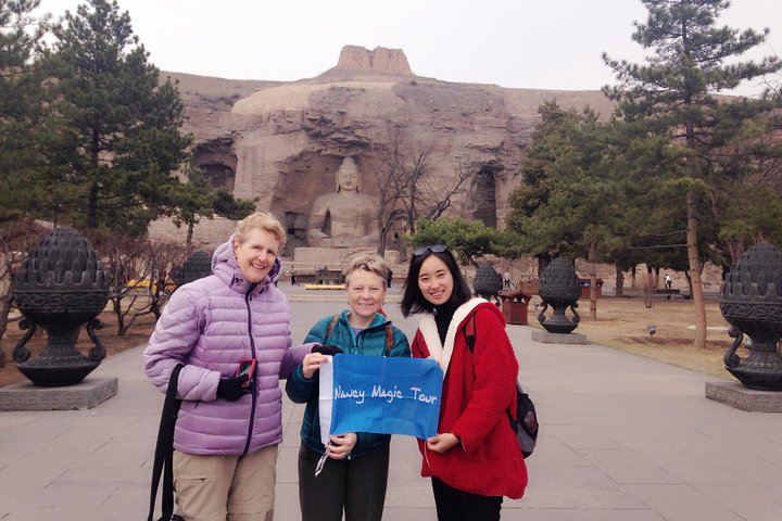 Excursión privada de un día a Datong organizada por el guía turístico local Nancy