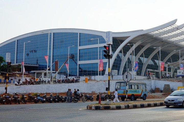 Traslado aeropuerto de Goa a hotel sin problemas con coche privado