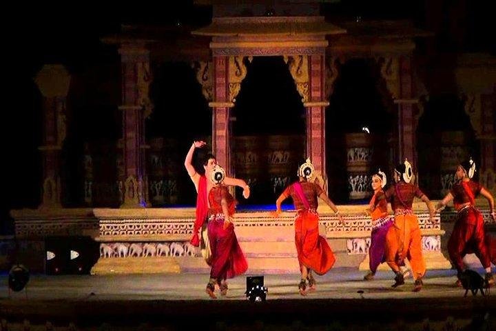 Private Day Tour of Khajuraho Temples met Sound and Light Show