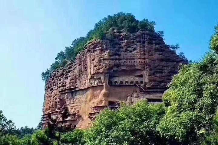 Excursão privada em Tianshui para as Grutas da Montanha Maiji e o Templo Fuxi com Almoço