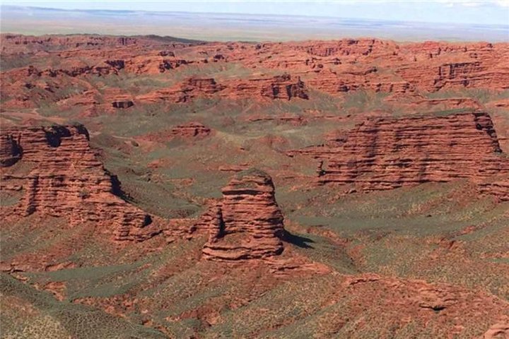 Excursão de Caminhada Privada: Grand Canyon de Pingshanhu e as Grutas do Templo do Casco do Cavalo