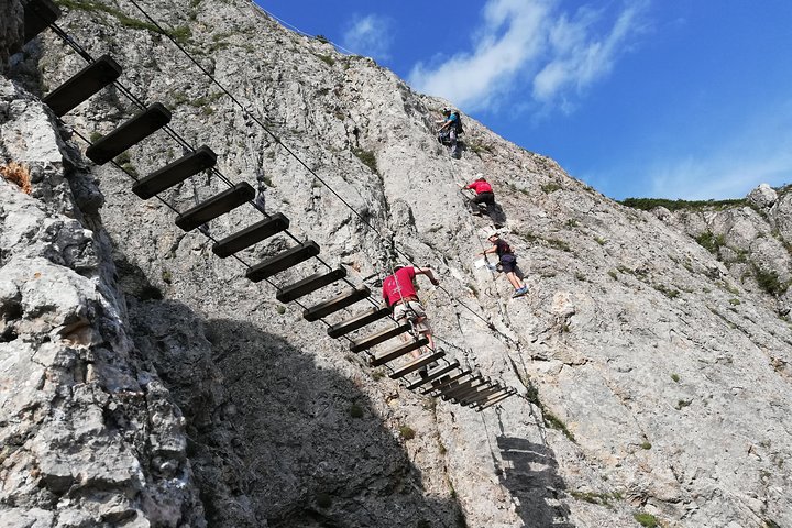 Via Ferrata Tour i nærheten av Red Lake (Lacu Rosu)