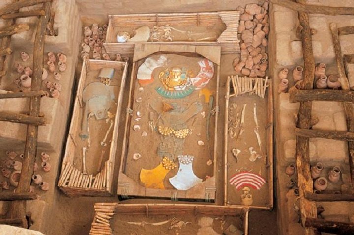 チクラーヨ 1 日 : Huaca Rajada、Tucume、Sipan Royal Toum Museum ランチ付き