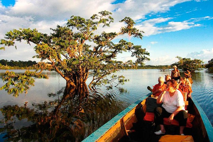 4 días Ecuador Amazon Jungle Tour - Lodge en Cuyabeno Reserve