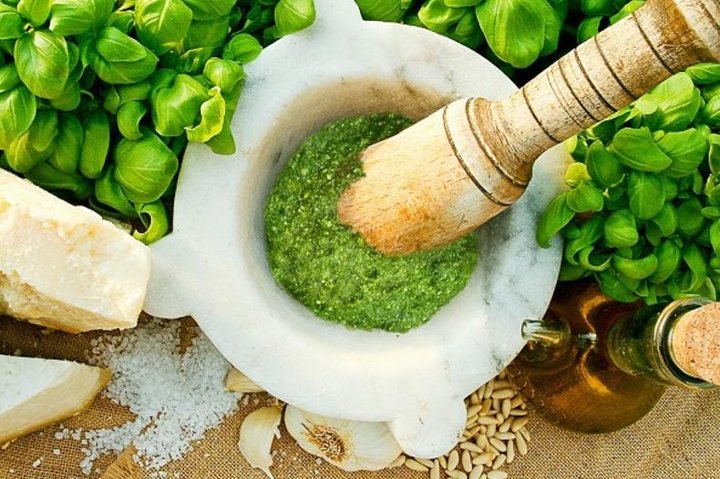 Cinque Terre Pesto Making Class, bådtur og frokost