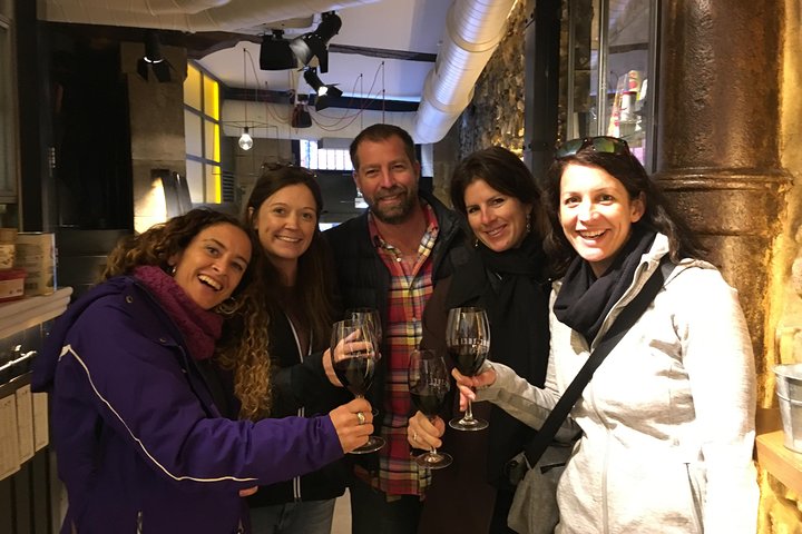 Il pluripremiato tour gastronomico e abbinamento di vini di Bilbao da parte del locale basco