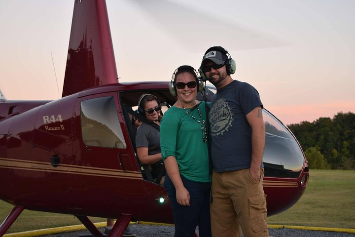 The Smoky Mountain Valley Adventure med helikopter