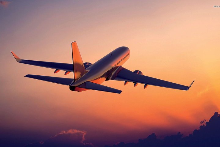 Trasferimento privato dall'aeroporto di Bagdogra IXB al trasferimento degli hotel di Darjeeling