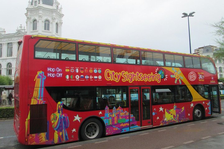 Stadsbezichtiging Santander Hop-On Hop-Off bustour + trein