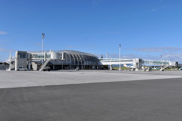 Flughafentransfer: Nouméa nach La Tontouta International Airport