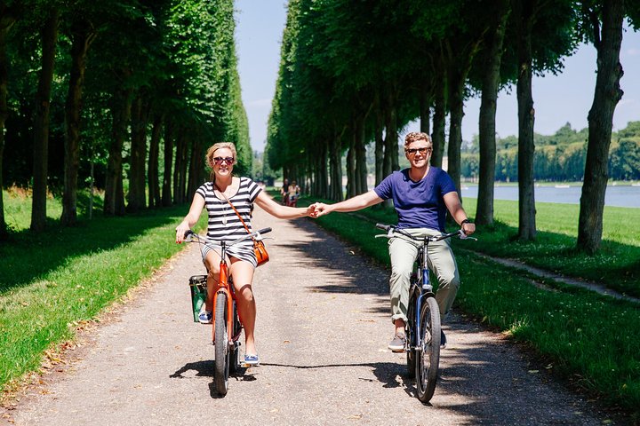 Versailles Ganztägige Fahrradtour mit Schloss, Gärten und Picknick
