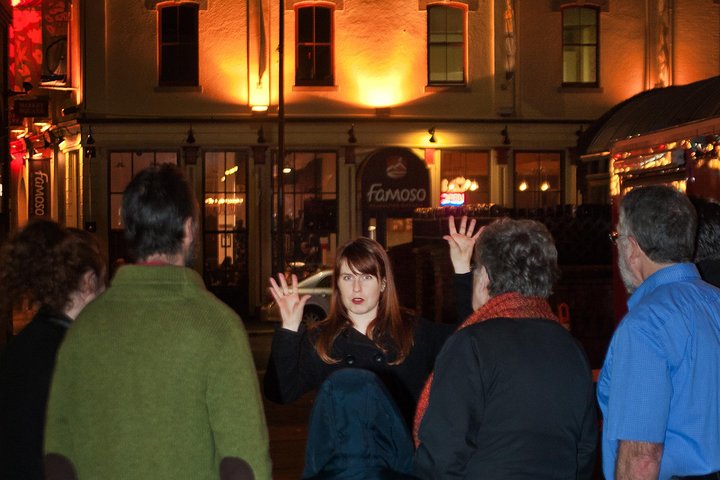 Ghostly Walking Tour en Victoria