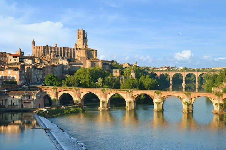 Toulouse : Excursión de un día a Albi y Cordes/Ciel con audioguías