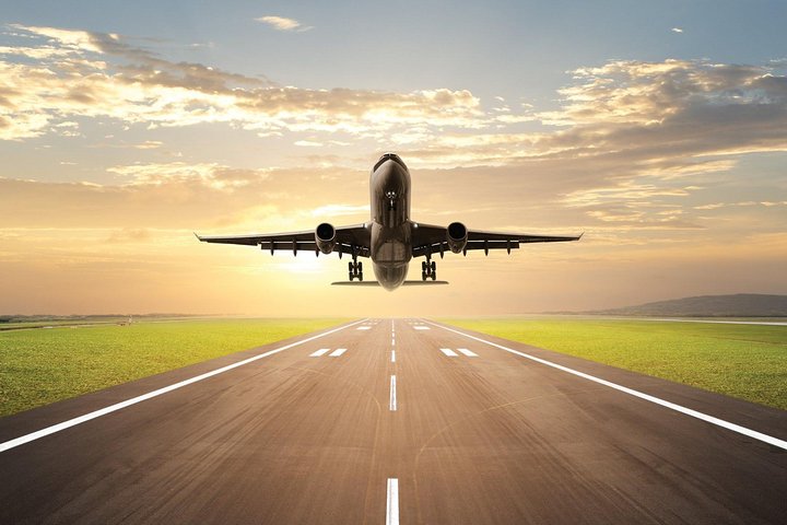 Flygplatstaxitransfer från Seychellernas flygplats till Mahe färjeterminal - delad