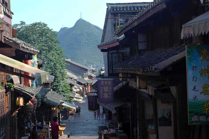Tour privato di Guiyang, tra cui Qingyan Ancient Town e Qianling Park