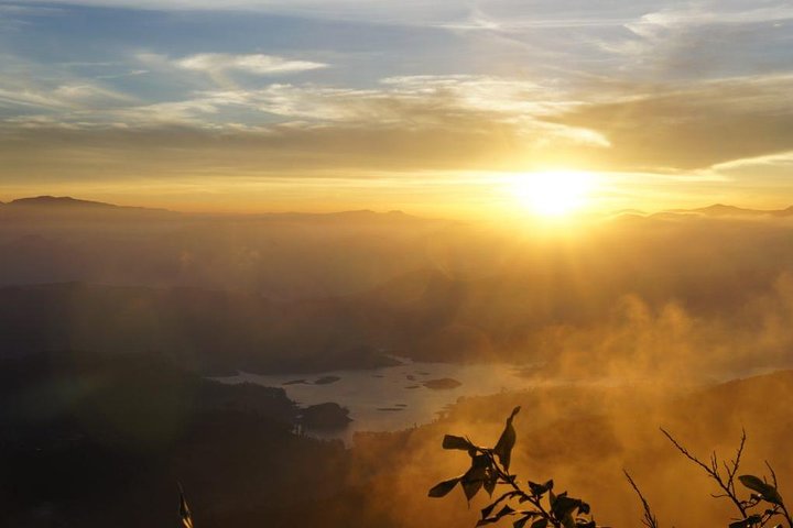 Nachtwanderung und Trekking-Tour zu Adams-Gipfel über Peak Wilderness-Schutzgebiet