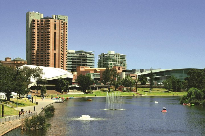 Punti salienti di Adelaide, degustazione di vini e giro turistico di Hahndorf e McLaren Vale