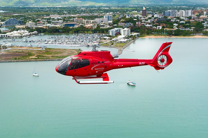 Vol panoramique en hélicoptère de l'île Hinchinbrook de 90 minutes