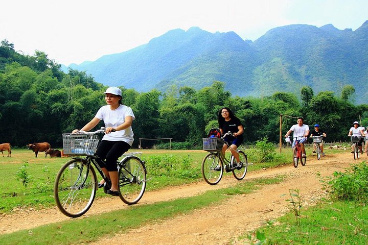 Privat transfer Hanoi Mai Chau One Way (Gratis hotellhenting)