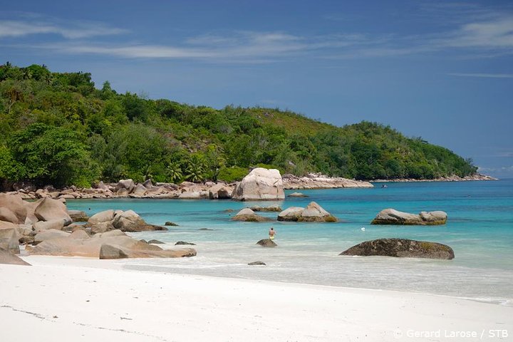Excursion d'une journée à la découverte de la Vallée de Mai et de l'Anse Lazio sur l'île de Praslin
