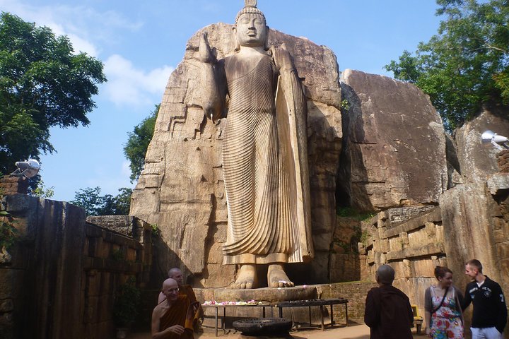 Excursion d'une journée à l'ancienne ville de Polonnaruwa depuis Negombo