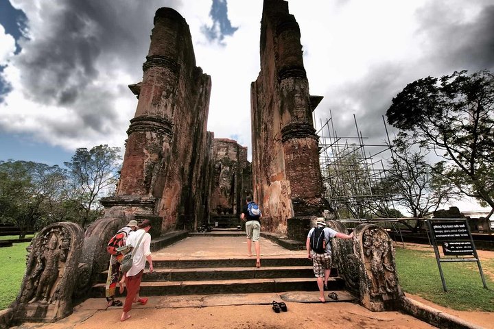 Excursion d'une journée à l'ancienne ville de Polonnaruwa depuis Negombo