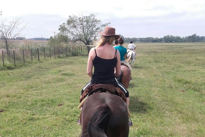 Gaucho Ganztag in kleiner Gruppe auf einem Bauernhof in Buenos Aires