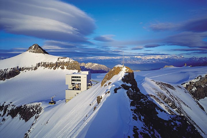 Gita di un giorno al ghiacciaio 3000 da Montreux