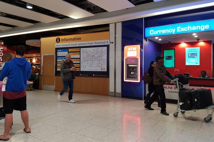 スタンステッド空港からロンドン中心部への共有サービス