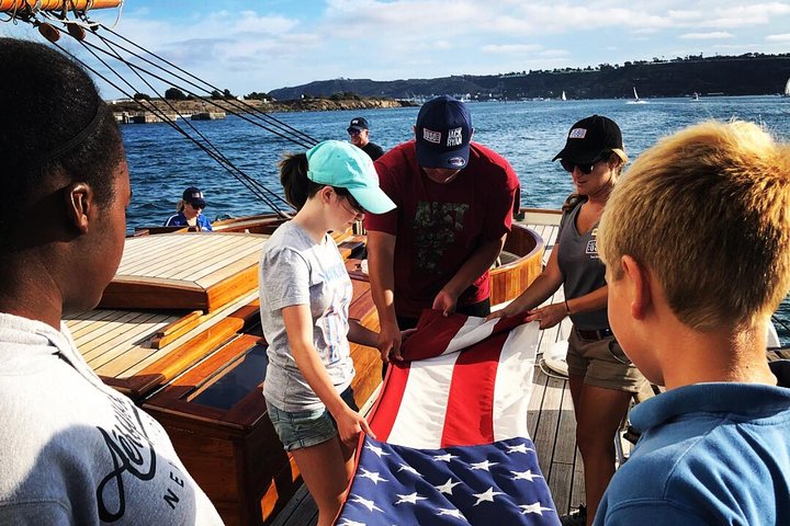 Crucero de avistamiento de ballenas en San Diego