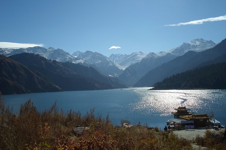 Privat dagstur til Tianchi Heavenly Lake og Red Hill fr Urumqi
