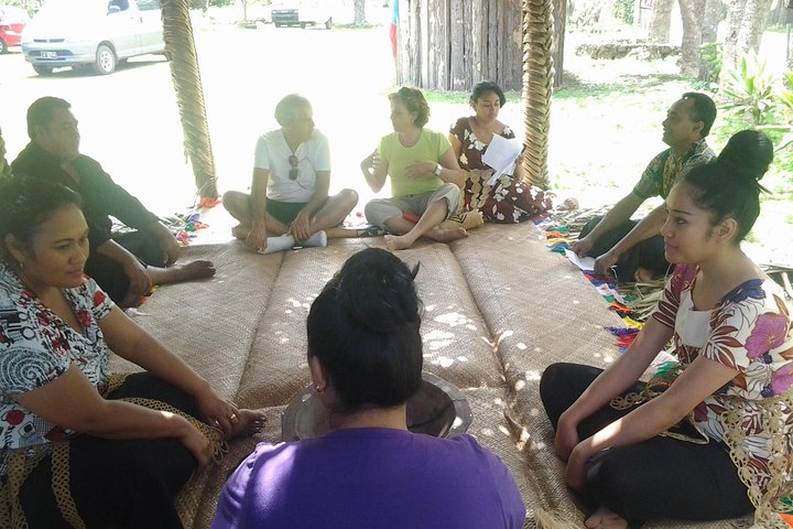 Half-Day Anahulu Cave and Cultural Tour