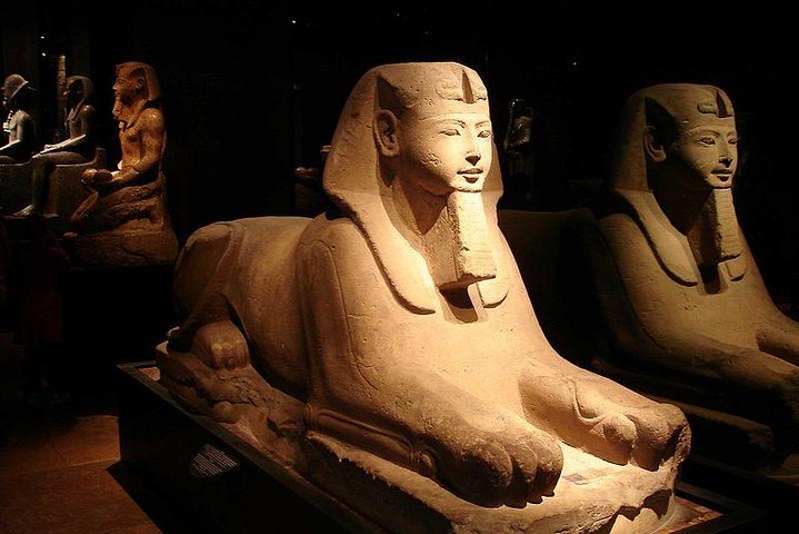 Tour privato di un giorno al Cairo da Port Said: Piramidi e Museo