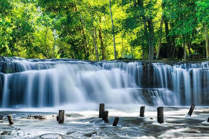 Tour del Parco Nazionale delle Cascate Phnom Kulen 1000 Linga