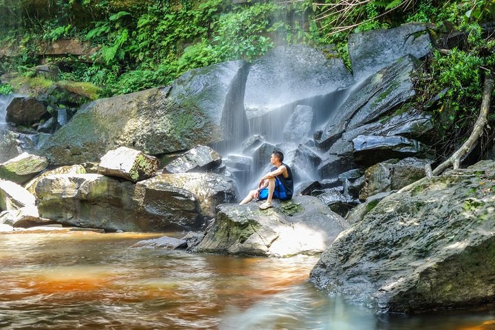 Tour del Parco Nazionale delle Cascate Phnom Kulen 1000 Linga