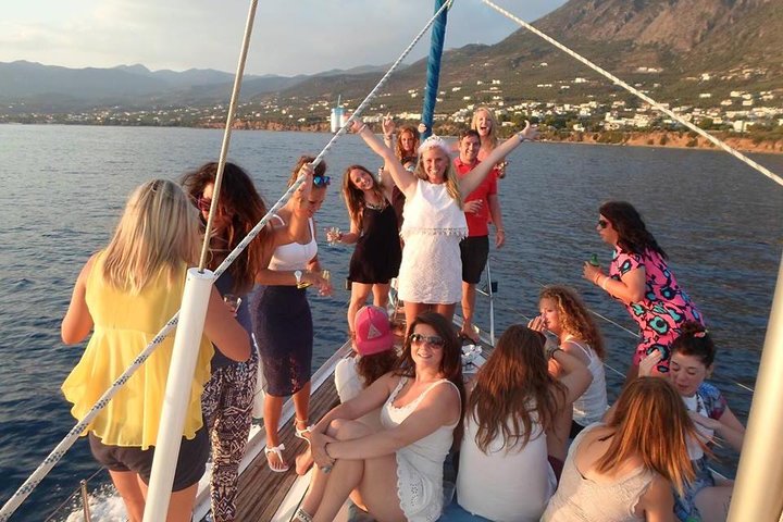 Événements Voile privée en Yacht à Kalamata jusqu'à 23 invités