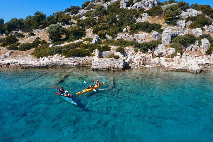 Tour privado en barco a Kekova, que incluye almuerzo a la barbacoa desde Kas
