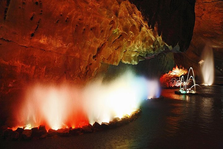 Patrimoine naturel, grottes, sources d'eau et marais salants de Nazaré