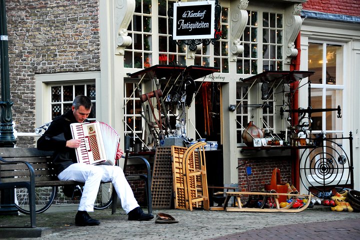 Recorrido a pie por Delft: la ciudad de naranja y azul