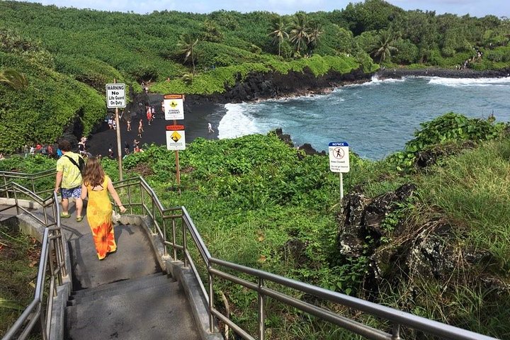 Maui-Tour: Tagesausflug von Lahaina zur Straße nach Hana mit Abholung