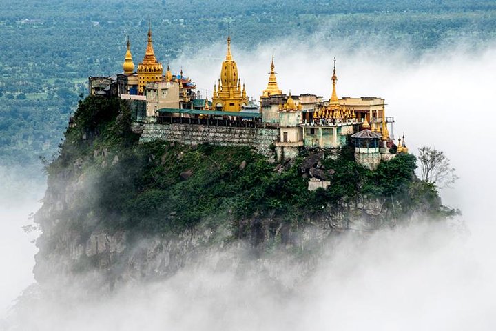 Visite guidée privée de la montagne Popa et Salay au départ de Bagan avec déjeuner