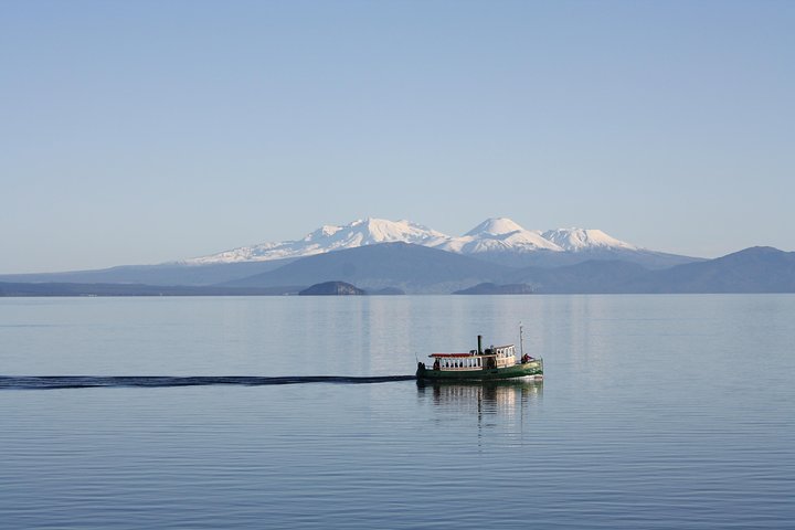 Lake Taupō Māori Rock Carvings Panoramafahrt an Bord von Ernest Kemp