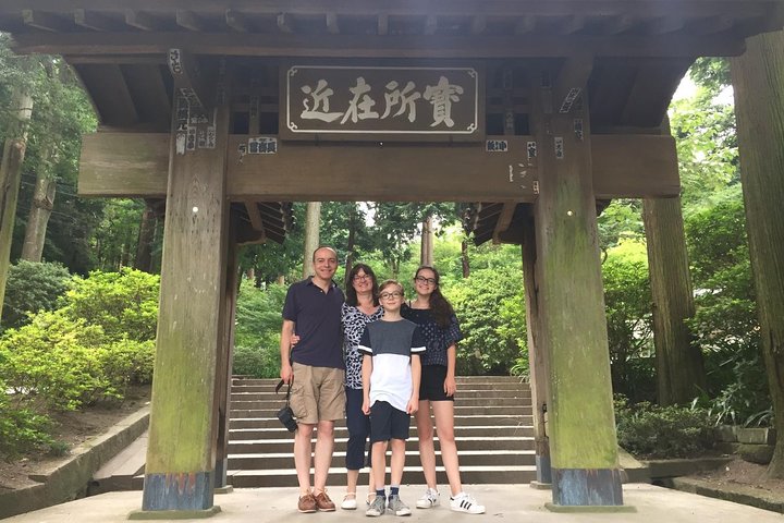 Kamakura Private Tour: Templer, natur og den store Buddha