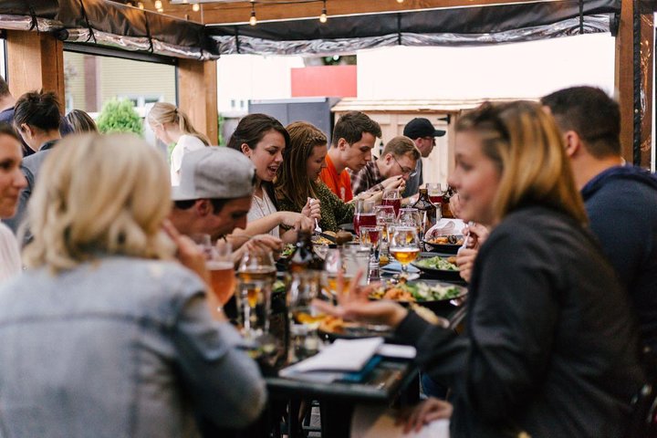 Tour gastronómico para grupos pequeños en Ponta Delgada en Azores