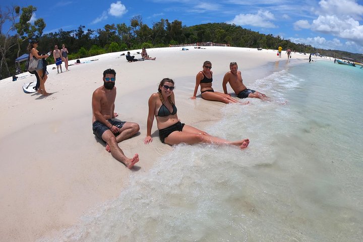 Snorkel & Whitehaven Beach Eco Cruise, Lunch | Från Airlie Beach