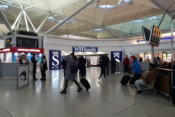スタンステッド空港からロンドン中心部への共有サービス