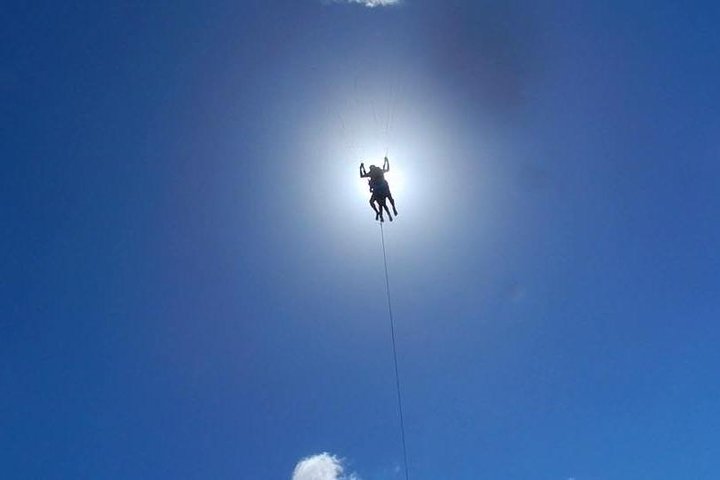 Catamaran Adventure Full Day: Ile aux cerfs, GRSE Waterfall, Snorkelen & BBQ-lunch