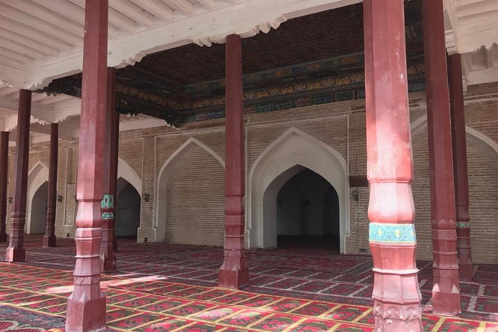 PRI dagstur i Kashgar inkludert Apa Hoja grav, Id Ghar moské